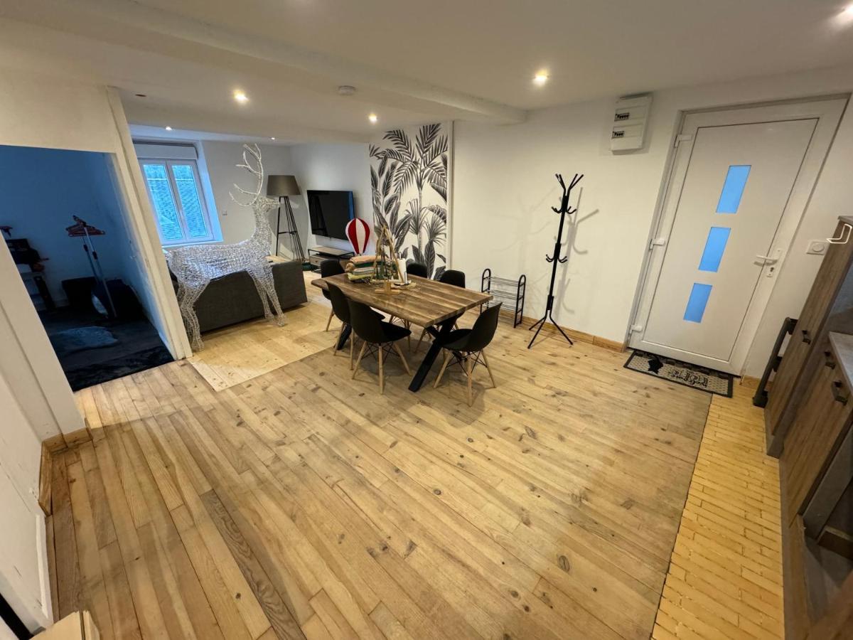Charmant Grand Appartement Serdinya Esterno foto